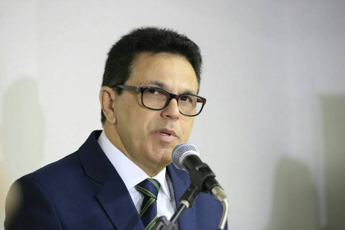 Desistência de Zé Santana fortalece eleição de Flora Isabel para o Tribunal de Contas do Estado
